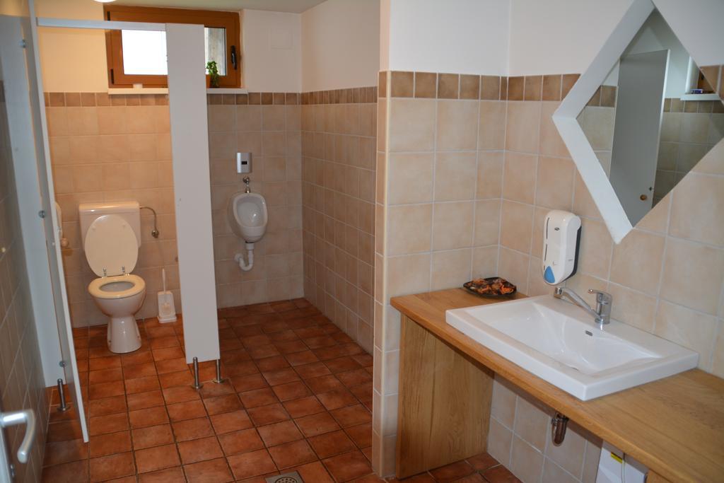 Vila Mangart Bed and Breakfast Μπλεντ Δωμάτιο φωτογραφία