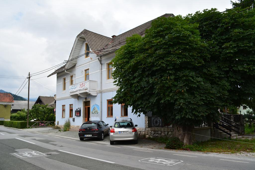 Vila Mangart Bed and Breakfast Μπλεντ Δωμάτιο φωτογραφία